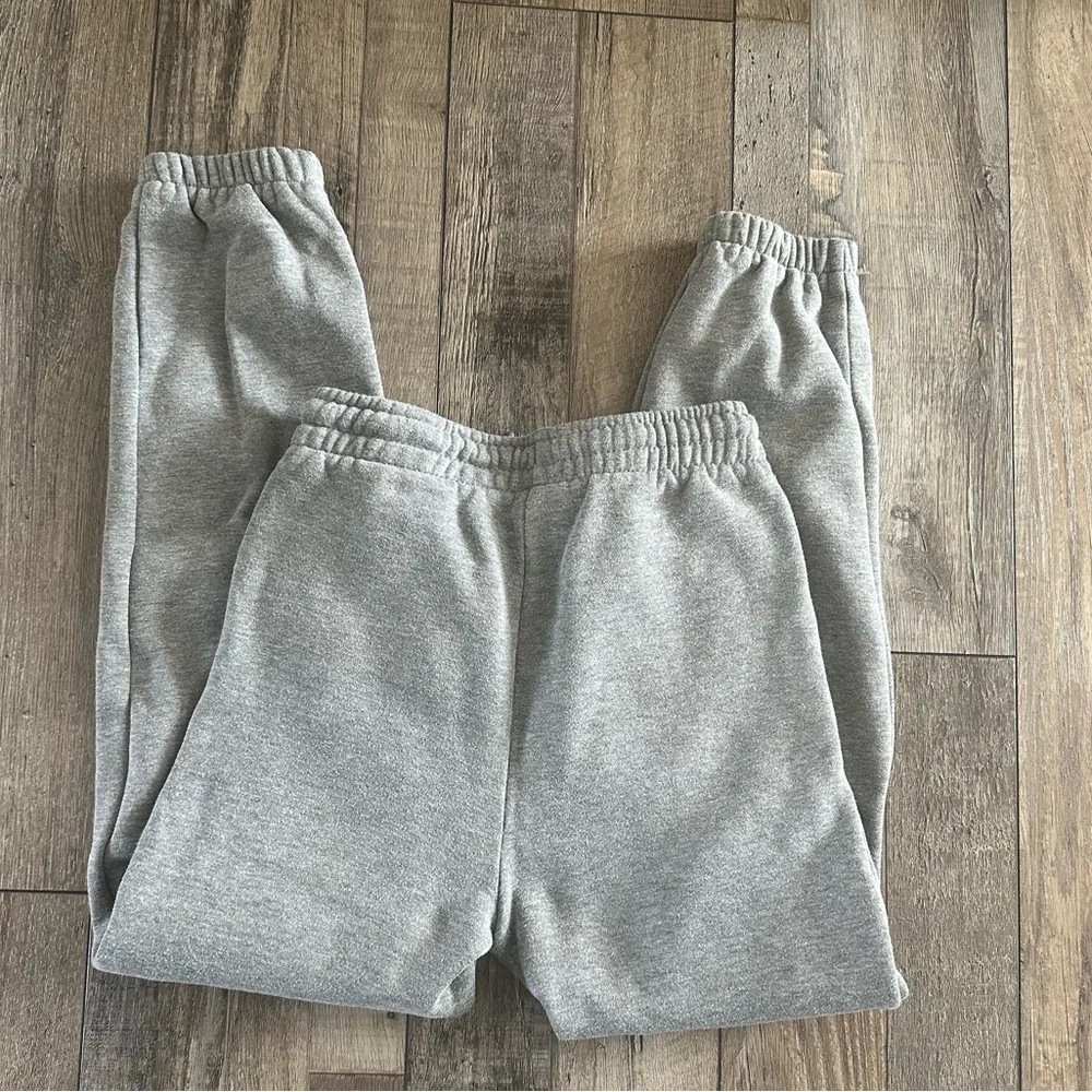 Boys Jordan sweatpants